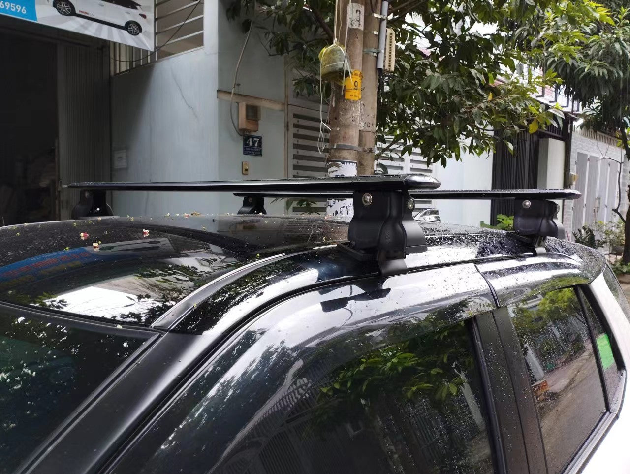 Aluminum Roof Bar 130cm